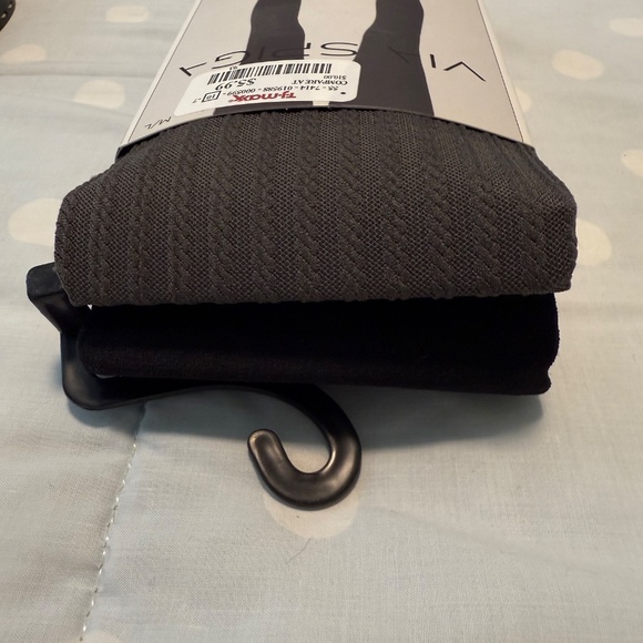 tights, 6 pairs, 5 black & 1 grey, all size medium - Picture 3 of 9